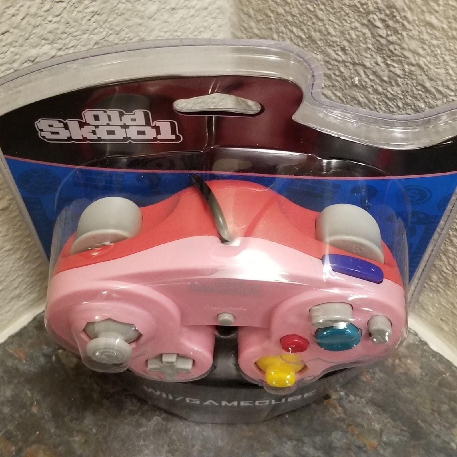 Gamecube Controller, Pink (NEW) - Nintendo - Old Skool