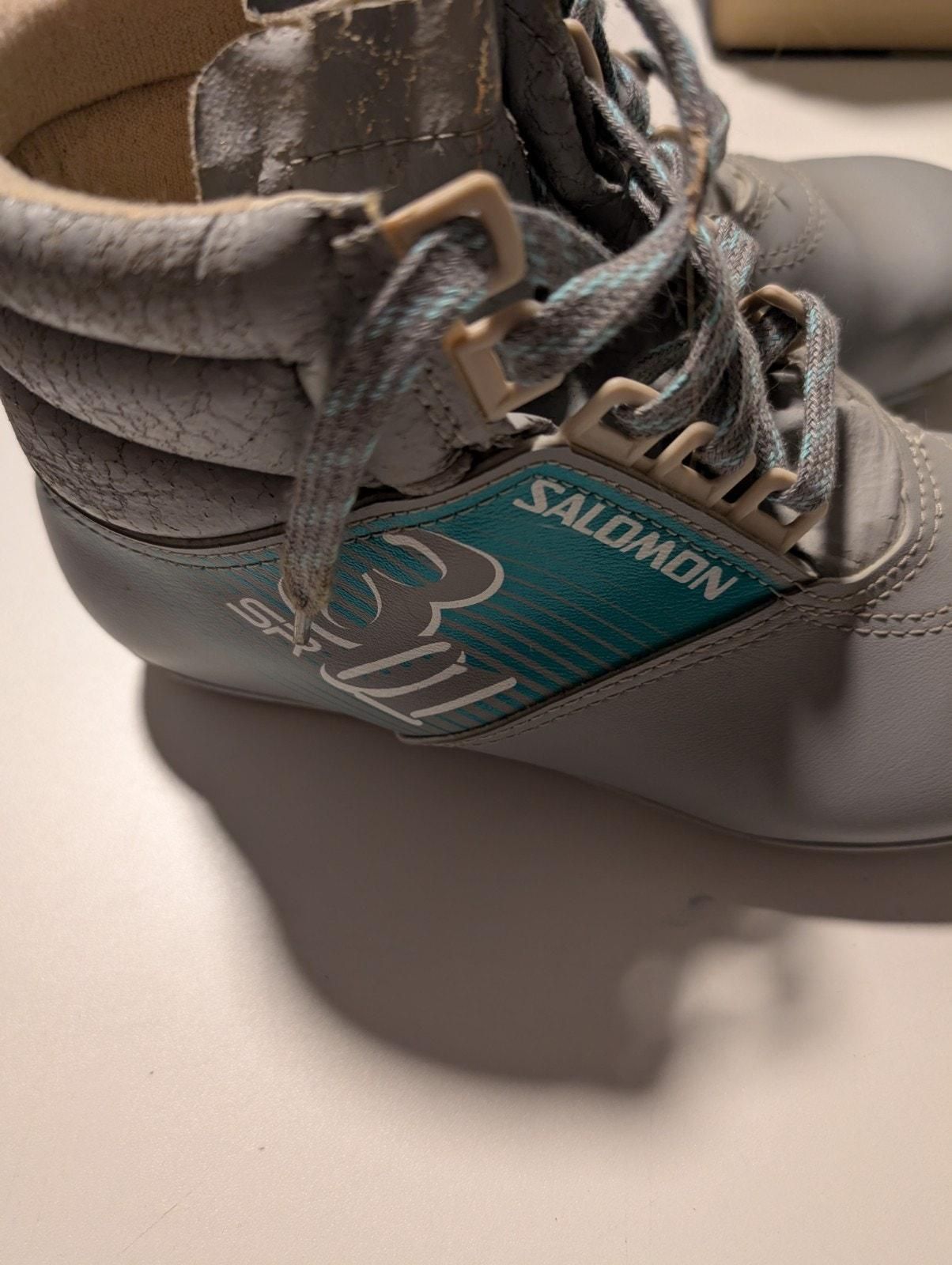 SALOMON SR301 Nordic Cross Country Ski Boots Size EU39 US7