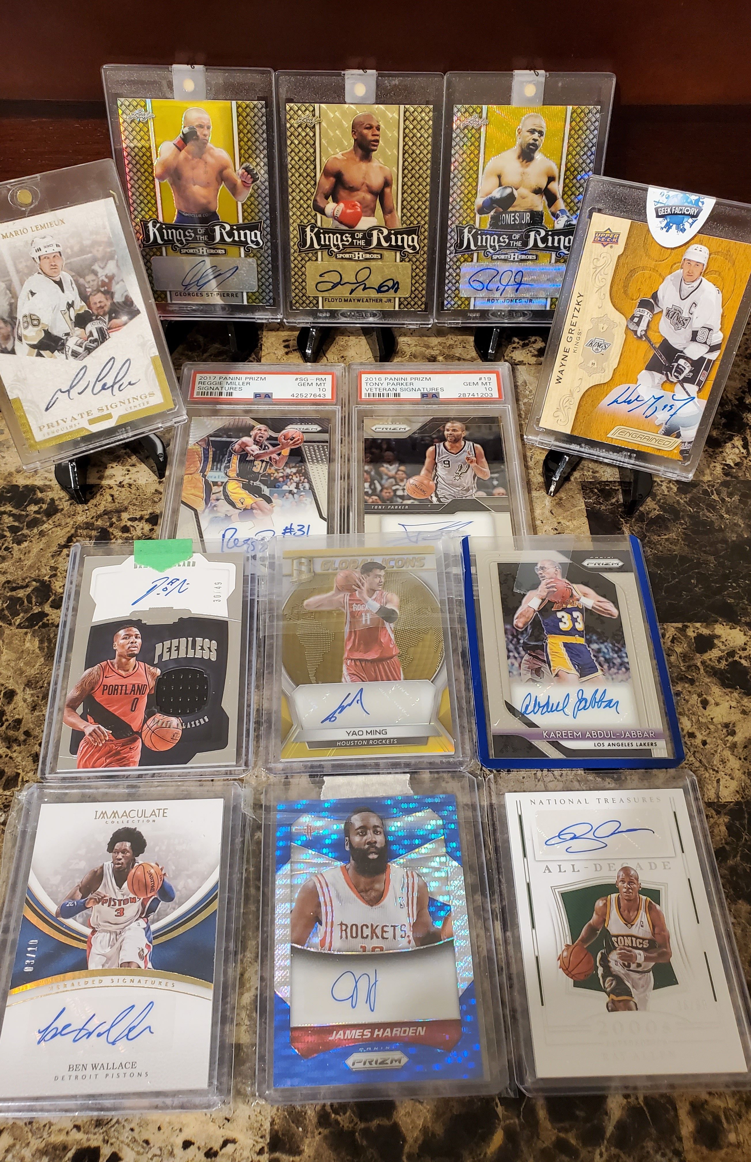 Whatnot   🇨🇦 🐝 Mid   High End NBA Singles , Autos , Slabs & Raw Cards 🐝