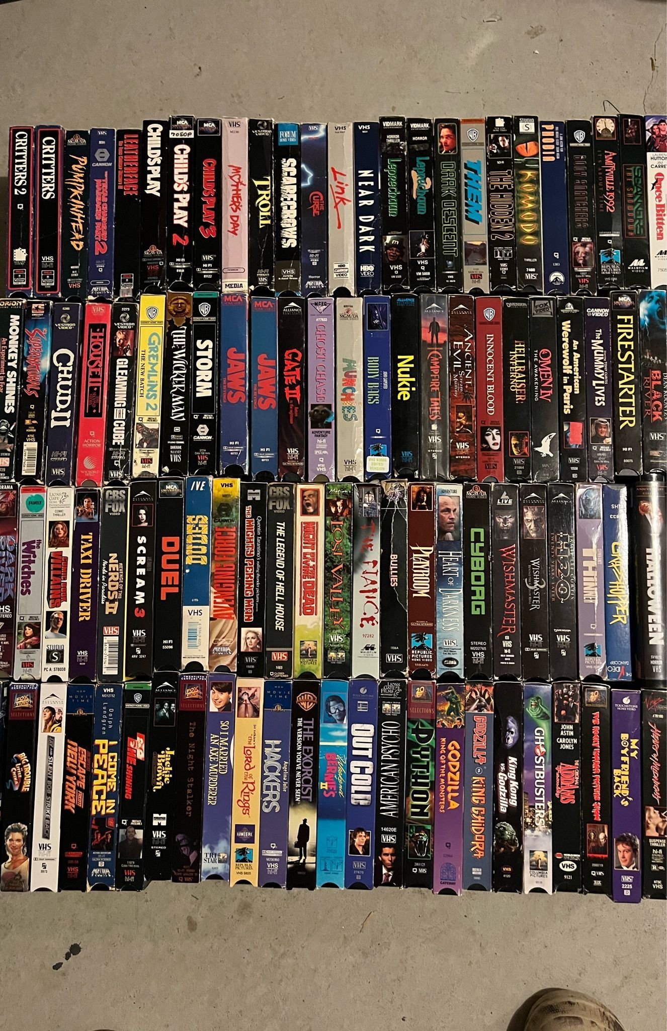 Whatnot 🇨🇦 VHS MOVIE OVER 900+ Titles HORROR, ACTION, COMEDY. NEW