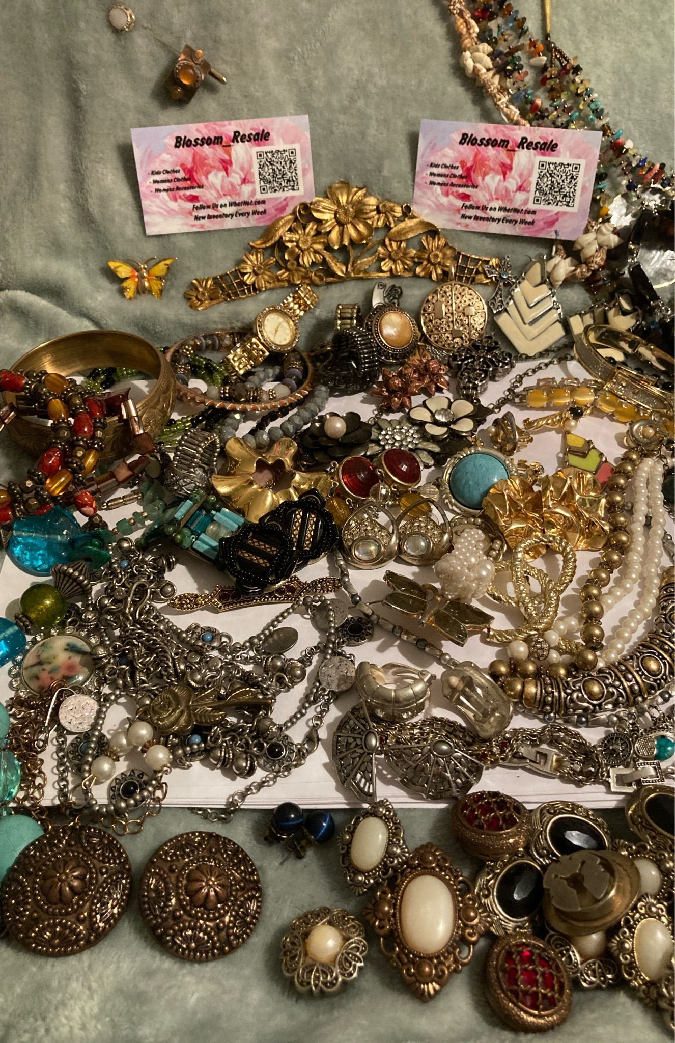 Whatnot Jewelry sale !!!!! 3 start vintage and costume