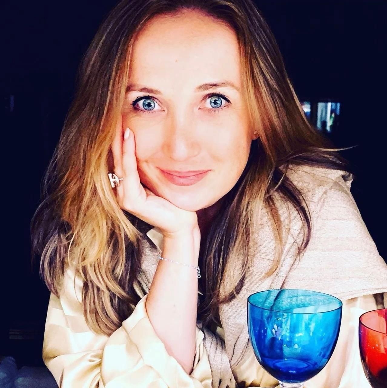 Whatnot - Makeup 💄 jouer, by terry, drstrum, clarins, rms, mi-re, oribe ...