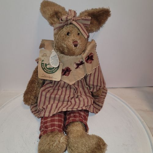 D-3. Vintage Boyd's Bears Artisan Series Sangria 17” Rabbit Bunny Plush ...