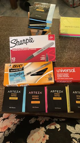 Office supply lot Whatnot