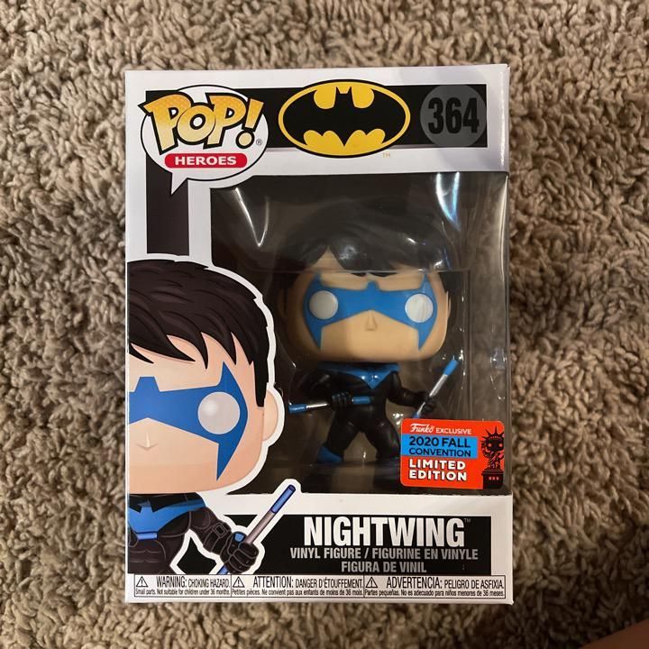 Verified Nightwing (Escrima Sticks) [Fall Convention] Funko Pop! Whatnot