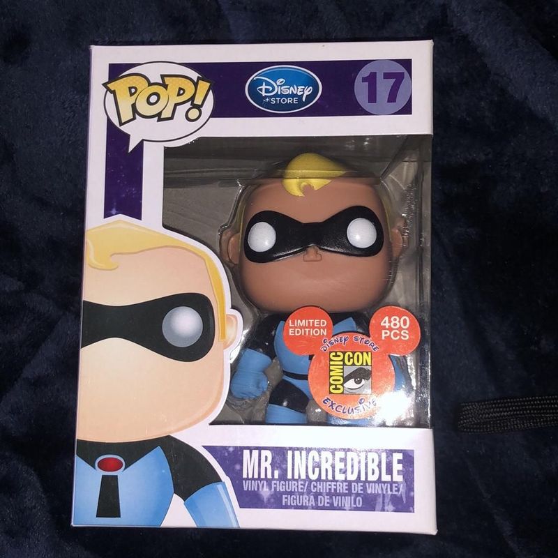 blue suit mr incredible pop