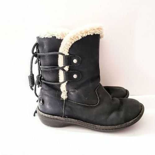 Ugg akadia outlet boots