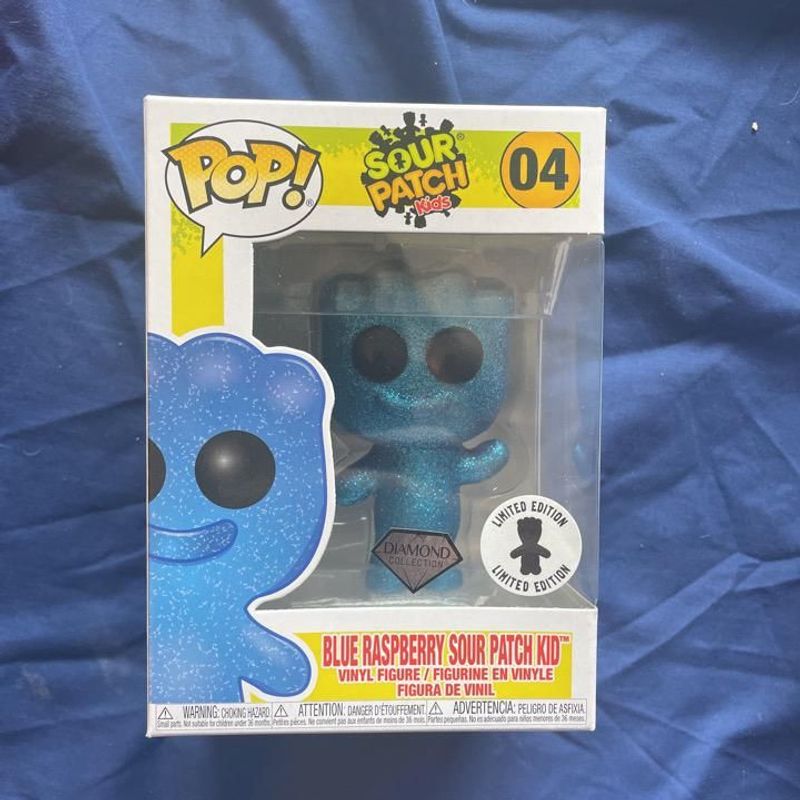 Verified Blue Raspberry Sour Patch Kid (Diamond Glitter) Funko Pop ...