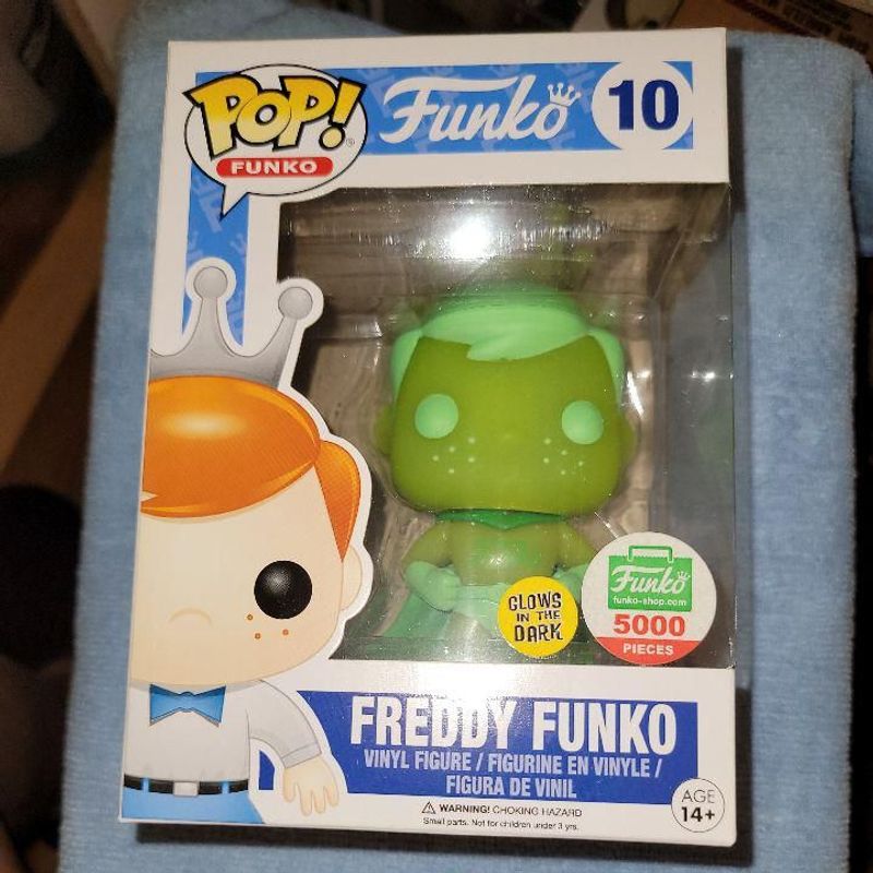 Freddy Funko (Superhero Green Gamma Glow)
