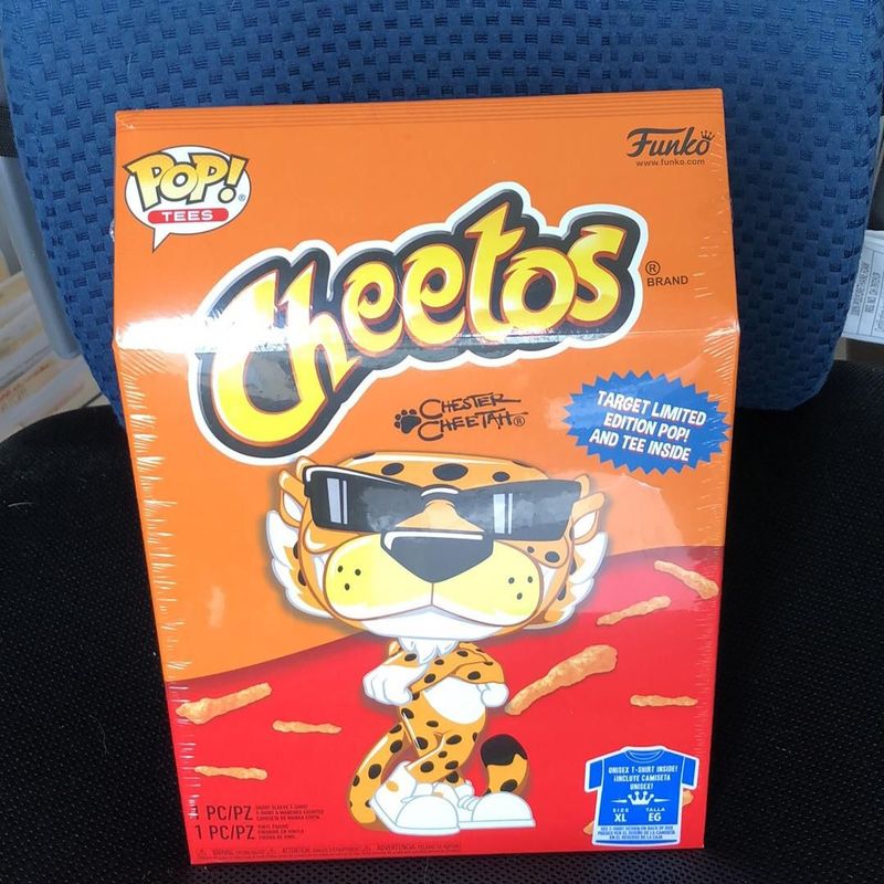 chester cheetah funko pop glow in the dark
