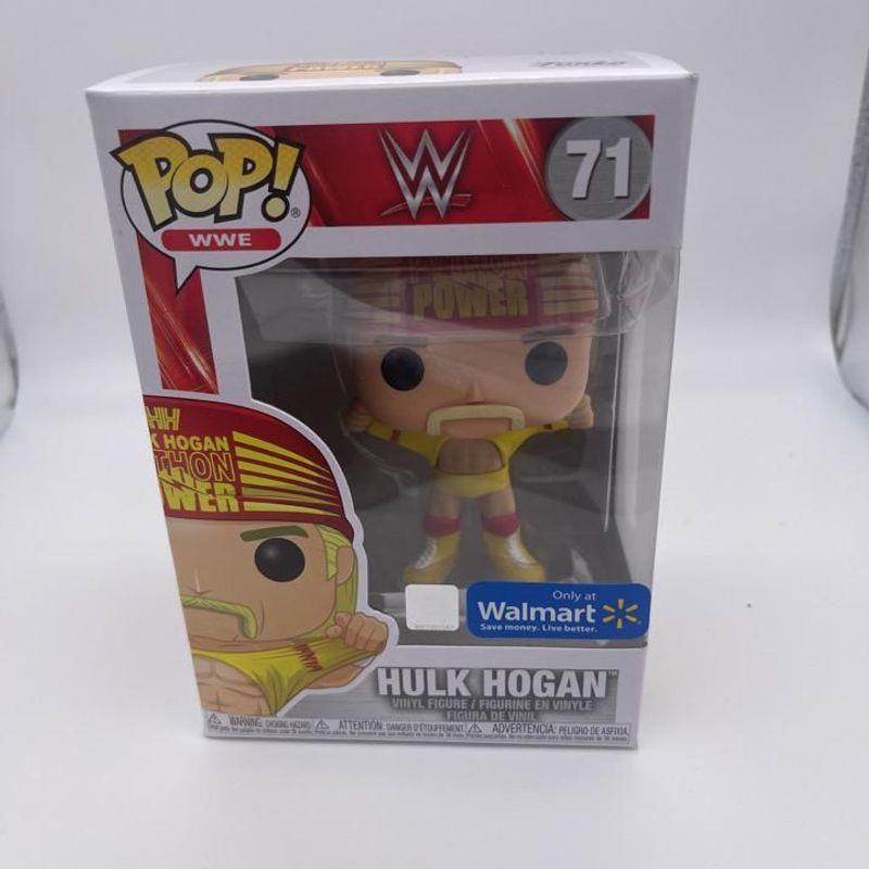  Hulk Hogan (Ripped Shirt)