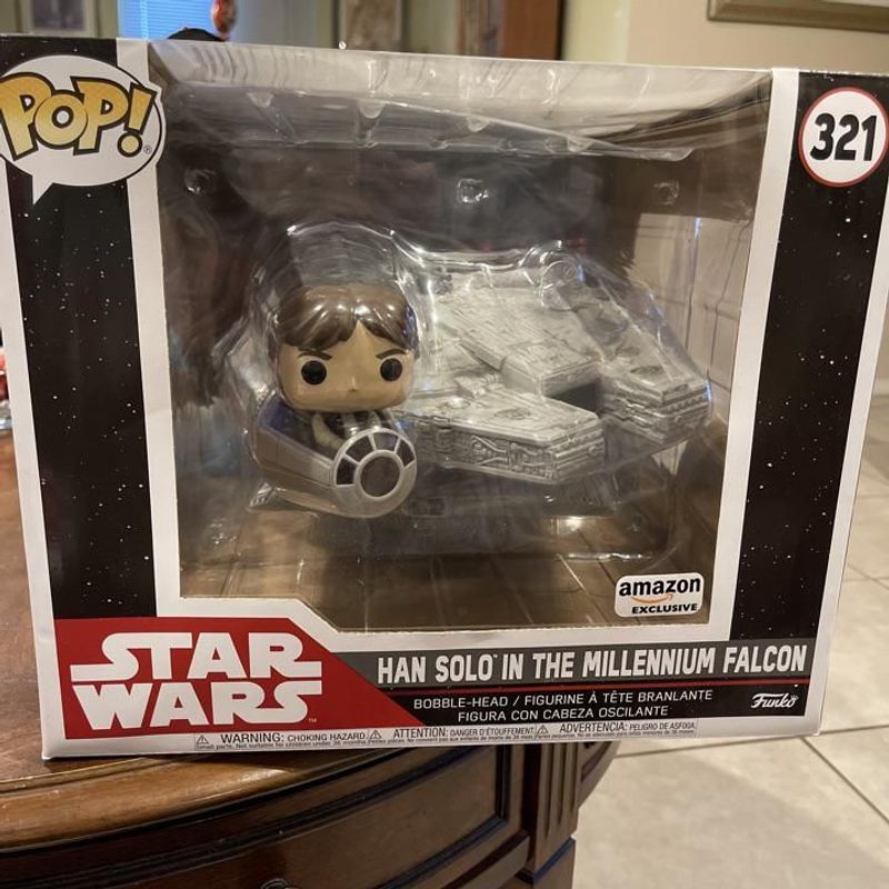 Han Solo in the Millennium Falcon (13 inch)