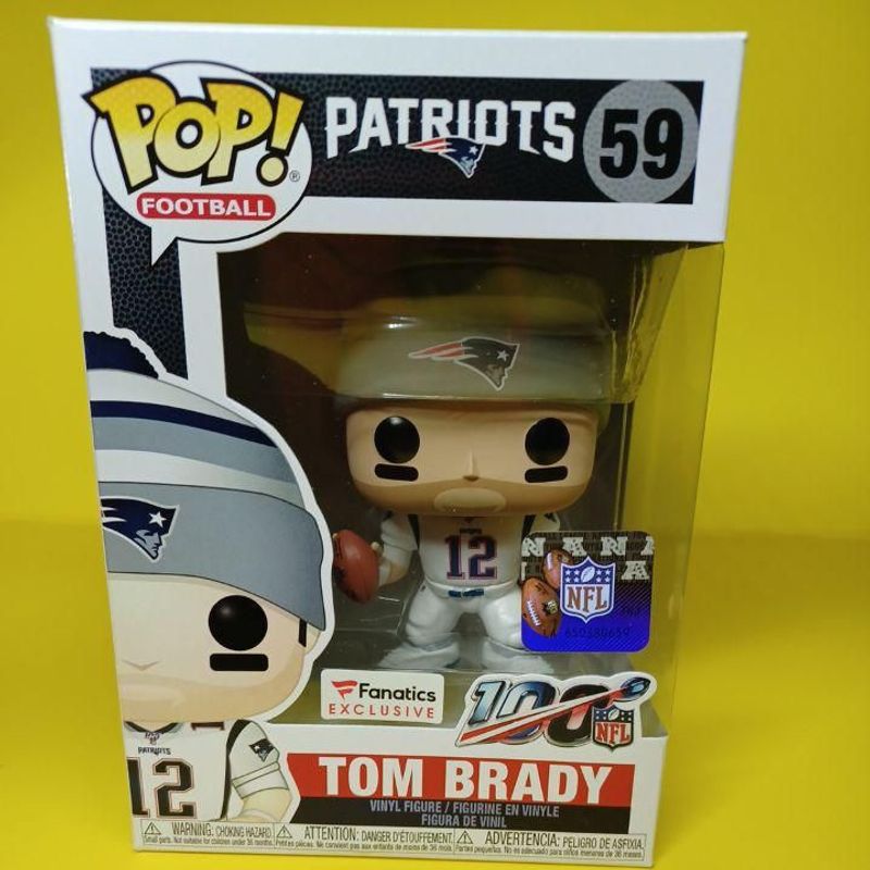  Tom Brady (White Hat)