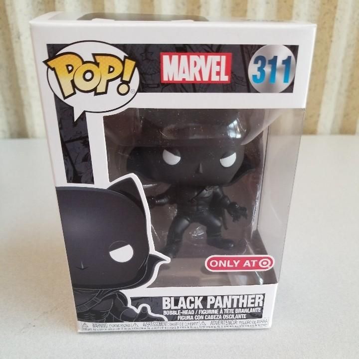 rocket with potted groot pop