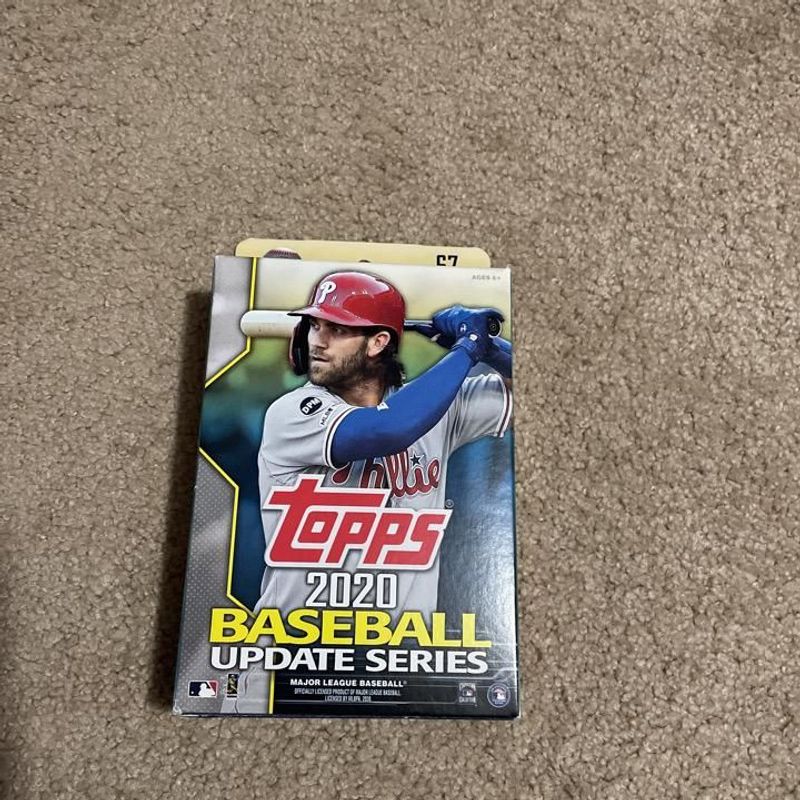 2020 Topps Baseball Update Series Hanger Box