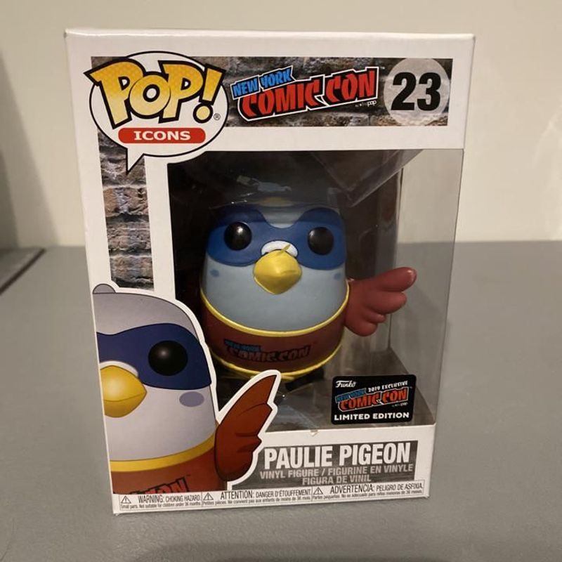  Paulie Pigeon (Red) [NYCC]