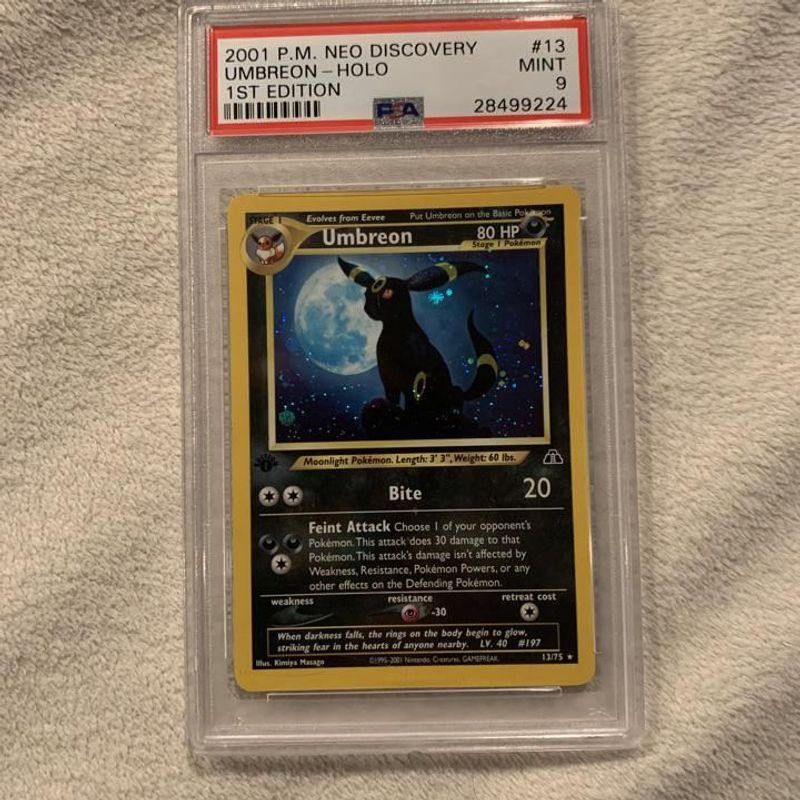 Umbreon (13) - Neo Discovery (1st edition)