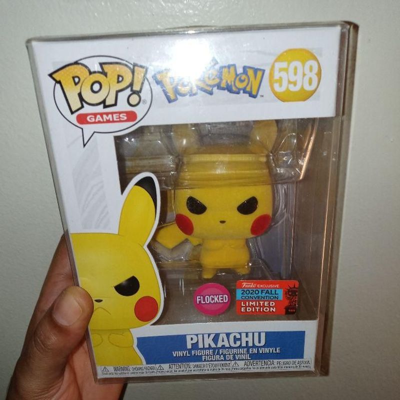 Pikachu (Flocked) [Fall Convention]