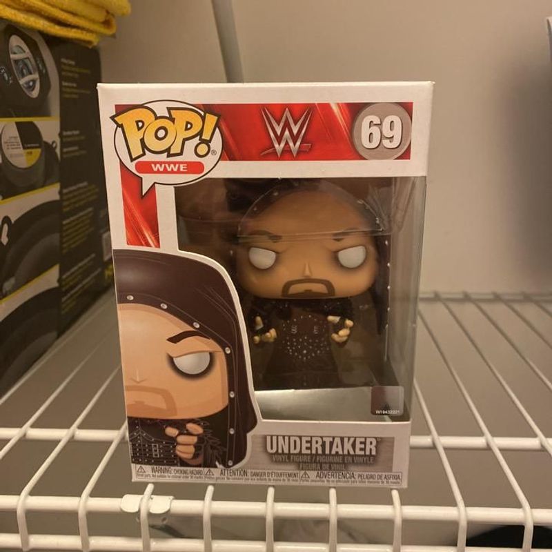 Undertaker (Hooded)