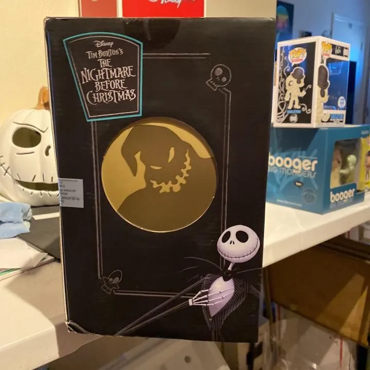 SDCC Nightmare Before Christmas selling Oogie’s Lair Action Figure Box Set Lighted 2020