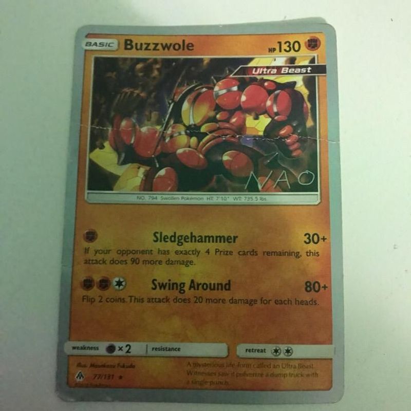 Buzzwole - Forbidden Light - Pokemon Review 