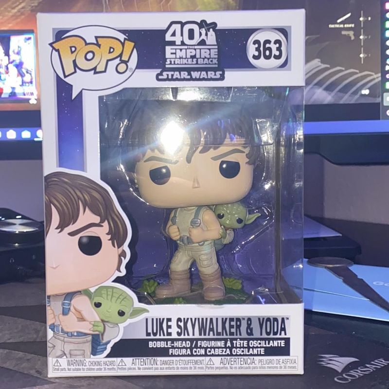 luke skywalker and yoda action figure