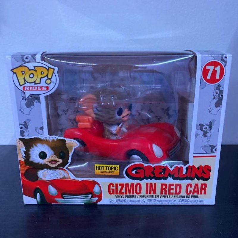 Gizmo in Red Car