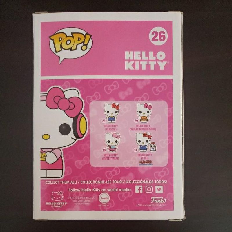 funko pop hello kitty gamer