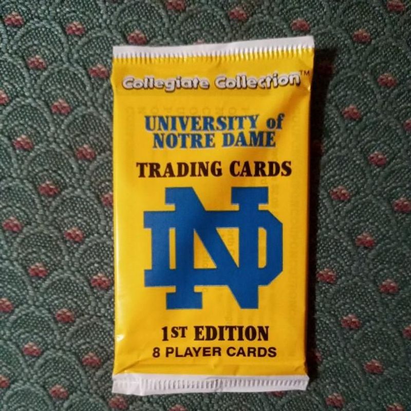 University of Notre Dame Collegiate Collection 1st Edition Pack (8 cards)