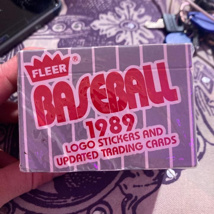 Are Any 1989 Fleer Baseball Cards Worth Anything