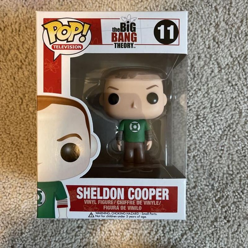 Sheldon Cooper (Green Lantern Shirt)