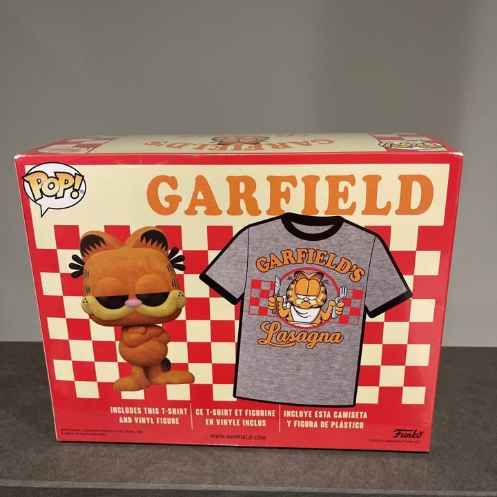 and Garfield's Lasagna Tee Funko Pop 