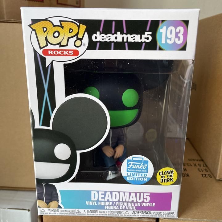 glow in the dark deadmau5 funko