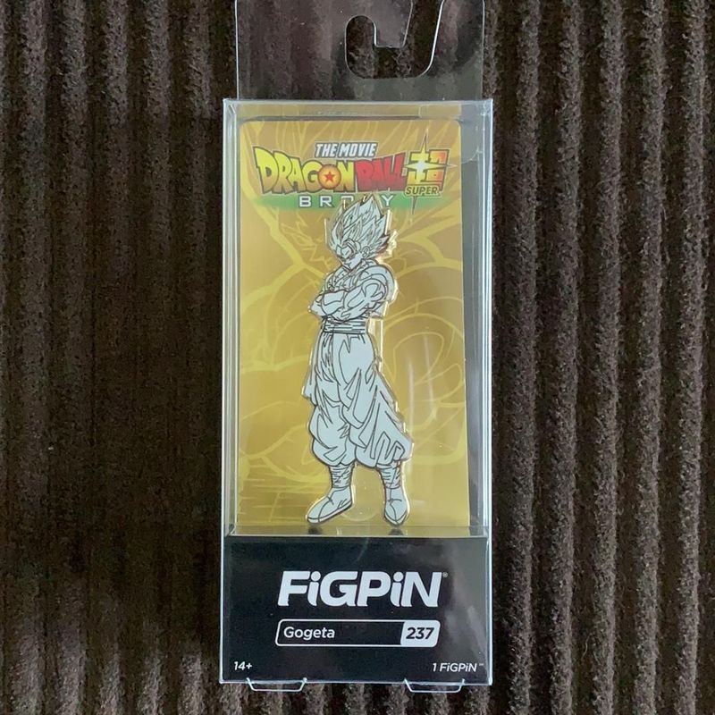 gogeta figpin