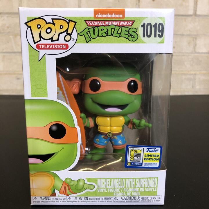 funko michelangelo with surfboard