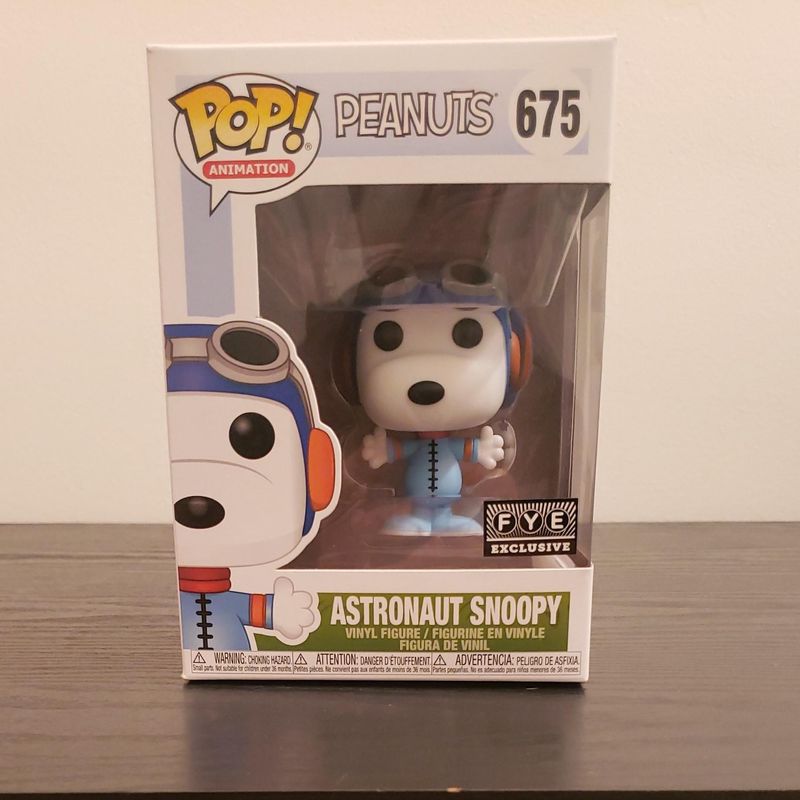 funko astronaut snoopy