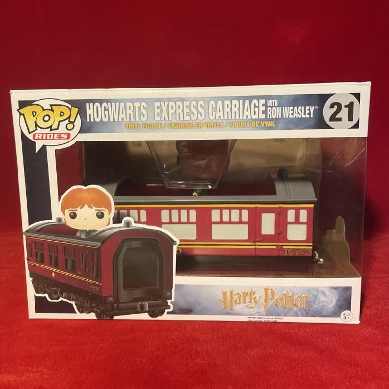 Hogwarts Express Carriage (w/Ron Weasley)