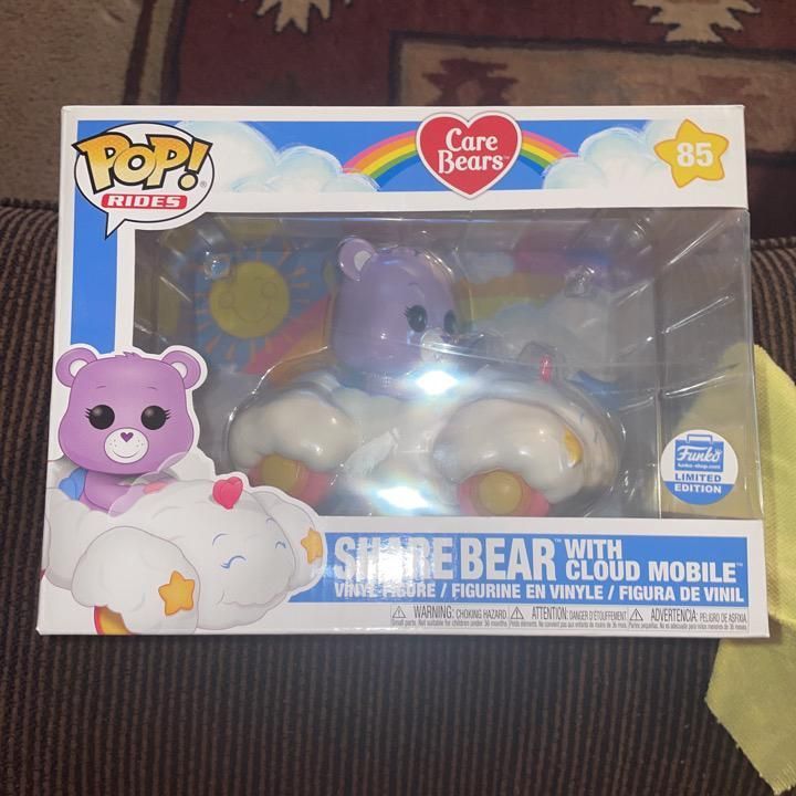 share bear with cloud mobile
