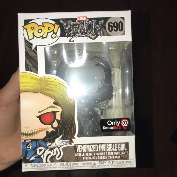 venomized invisible girl