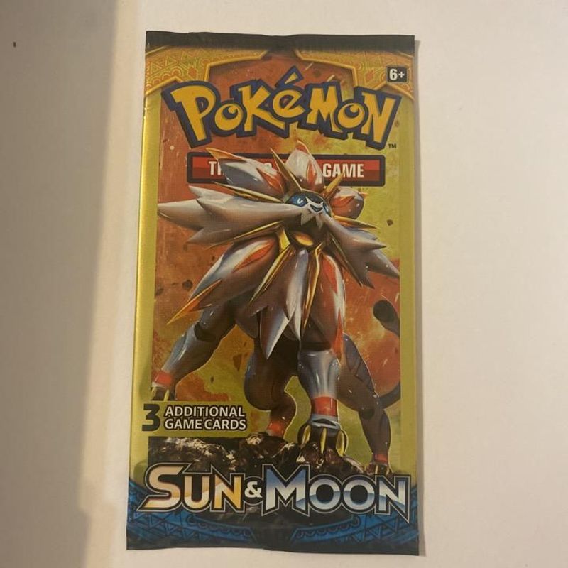 Sun & Moon  3 Card booster Pack