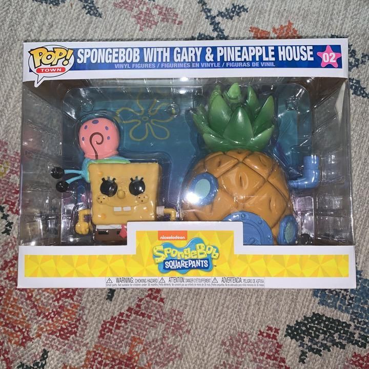spongebob with gary and pineapple house pop