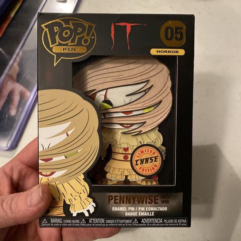 Pennywise (with Wig) (Pin)