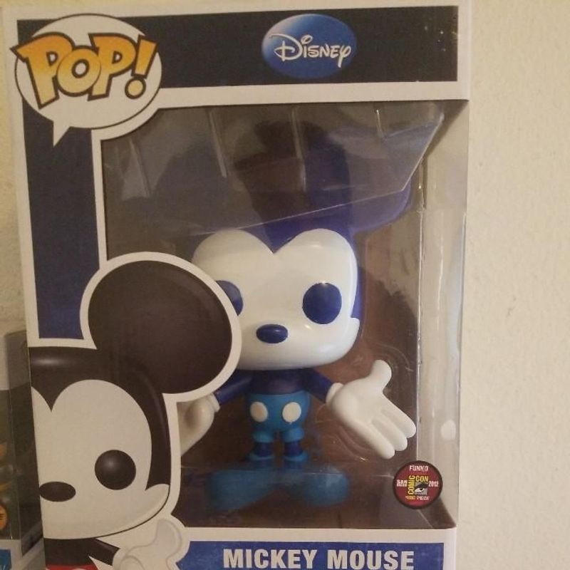 Mickey Mouse (Blue)