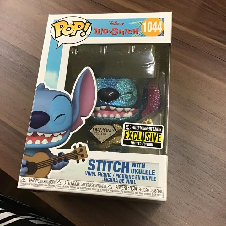 Verified Stitch with Ukulele (Diamond Glitter) Funko Pop! Whatnot