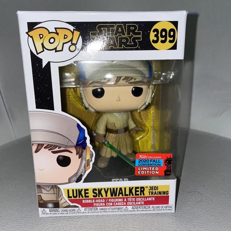 Luke Skywalker (Jedi Training) [Fall Convention]