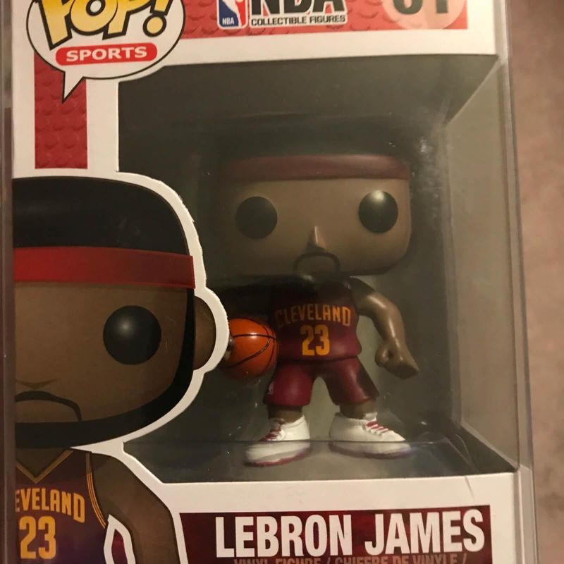 lebron james cavaliers funko pop