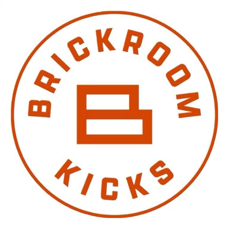 Whatnot EVERYTHING UNDER RETAIL STEALS ON CLOTHES KICKS AND CAPS 