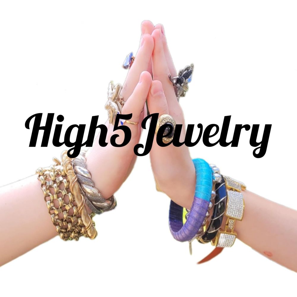 Designer Women s Jewellery by HUGO BOSS Necklaces bracelets rings