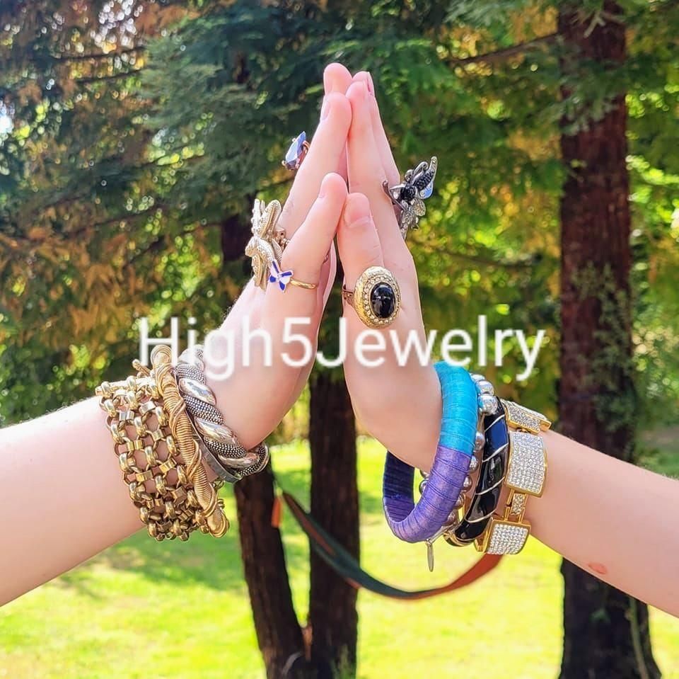 Whatnot Jewelry Singles Bundles Bulk Buys Livestream By 