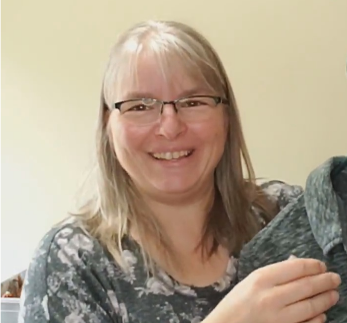 Whatnot Jewelry Show Contemporary Costume Jewelry (Possibly Vintage